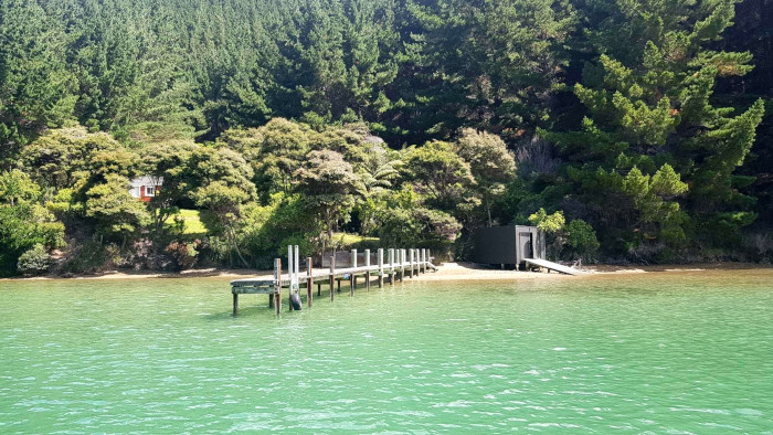 Opua Bay Cottage & Boatshed